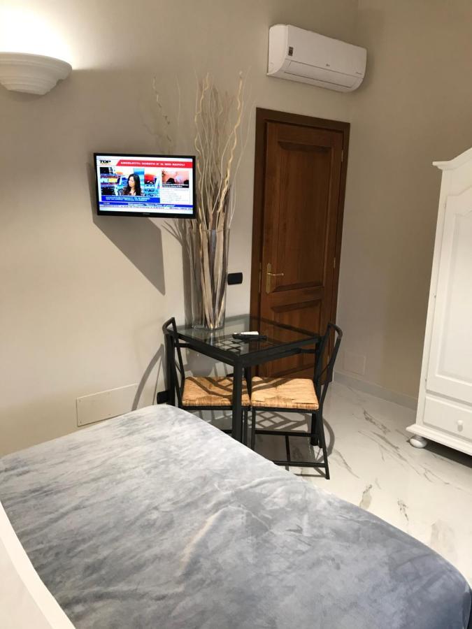 Hotel Paola Altopascio Bagian luar foto