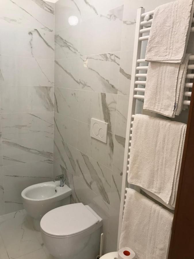 Hotel Paola Altopascio Bagian luar foto