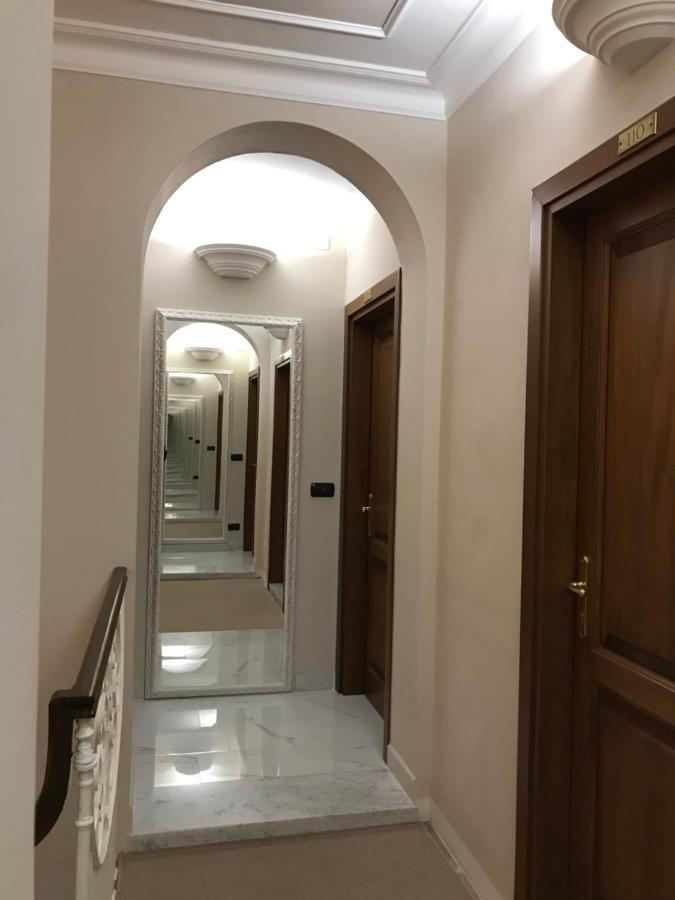 Hotel Paola Altopascio Bagian luar foto