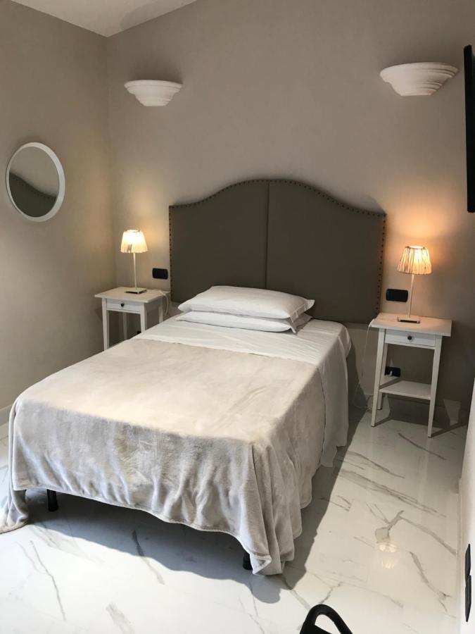 Hotel Paola Altopascio Bagian luar foto