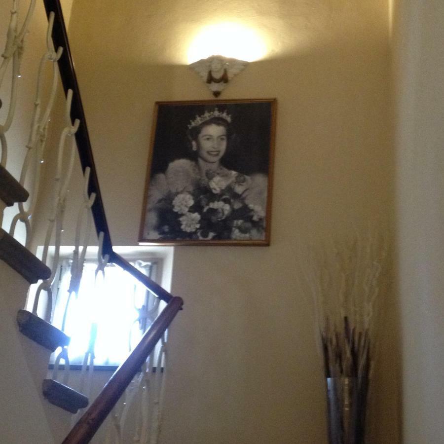 Hotel Paola Altopascio Bagian luar foto